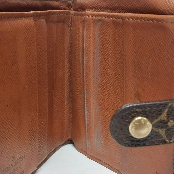 Louis Vuitton Brown Monogram Wallet - Picture 15 of 16